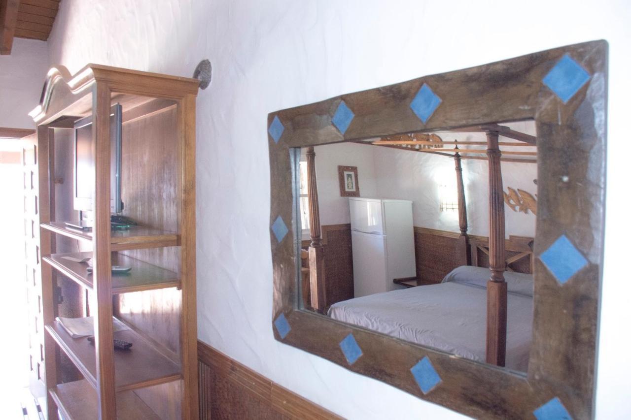 Complejo Vacacional Los Cortijillos-Solo Adultos Conil De La Frontera Exterior foto